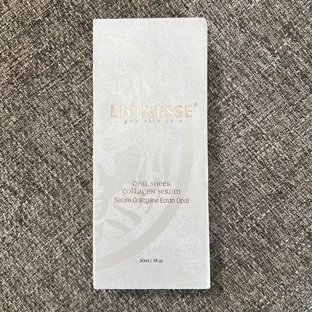 Lionesse Opal Sheer Collagen Serum - Picture 2 of 4